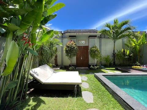 Tropical 3 Bedroom Private Pool Villa