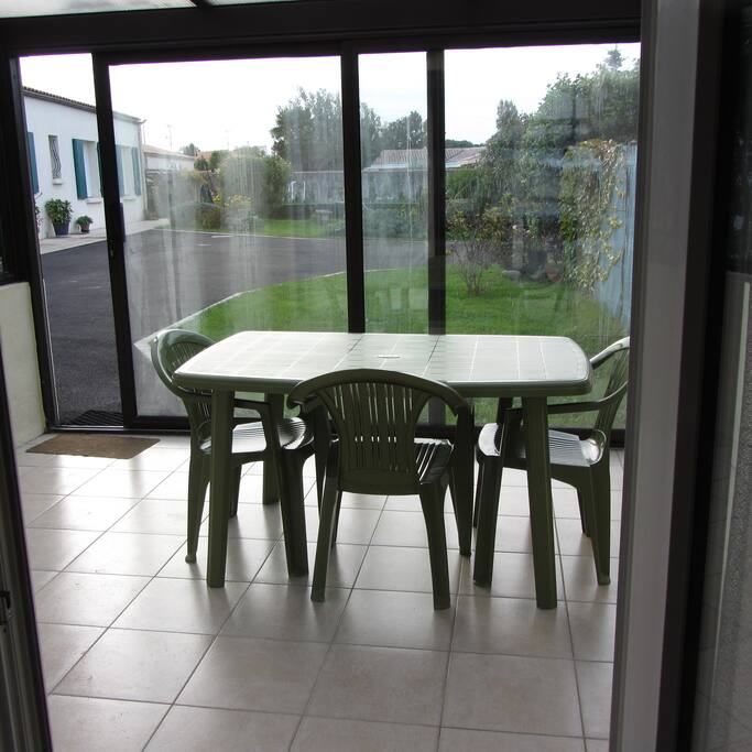 LUMINOSITE DANS LA VERANDA