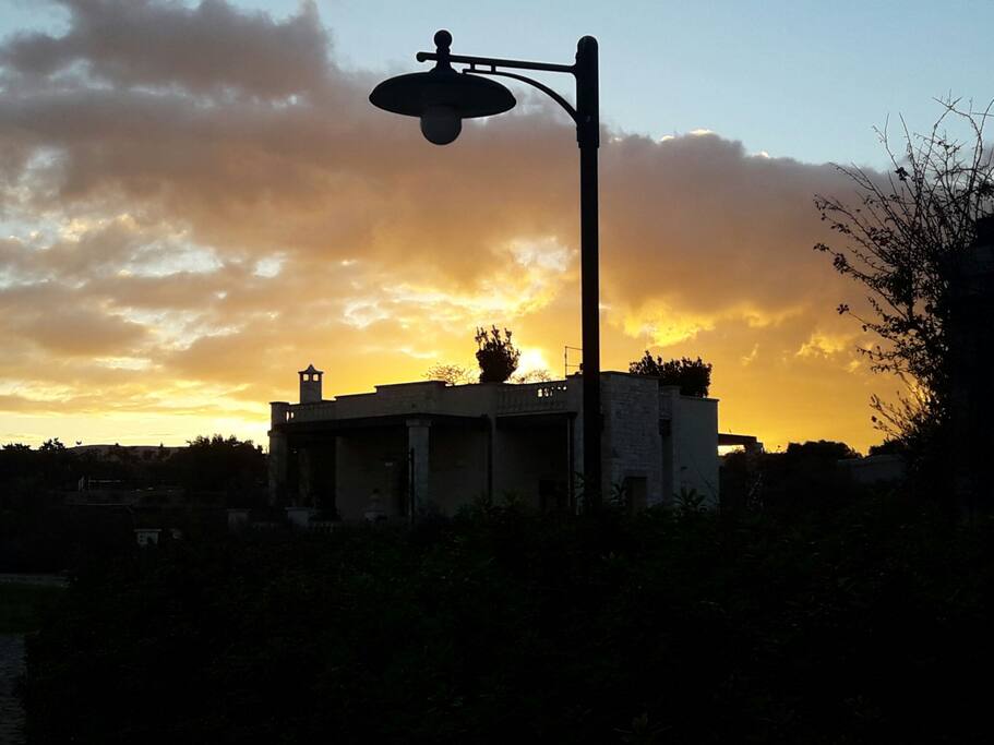 Tramonto su Villa PUGLIESE