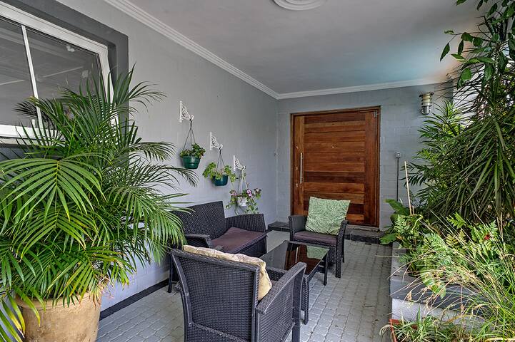 Tuscan Villa near Cape Town gallery image 5