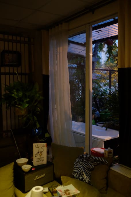 You always have a soft warm arms chair waiting for you for a quick nap, a movie or just simple chilling with your BFF!