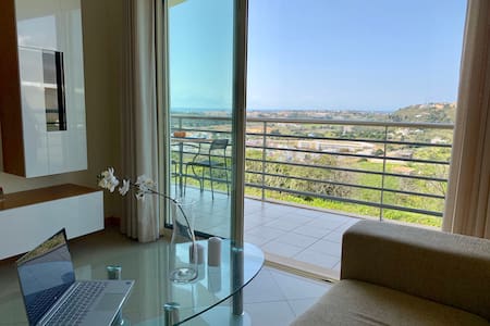 Luxury Ocean View, 7 min to Old Town & Beach, Pool