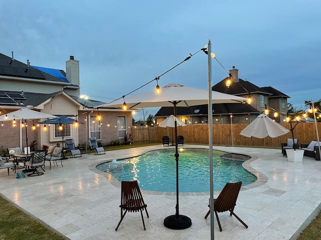 Large Mini Mansion gallery image 2