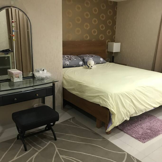 KingBed in Bed Room 1