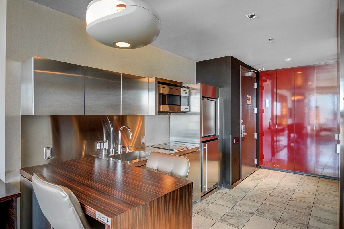 Palms Place Studio
