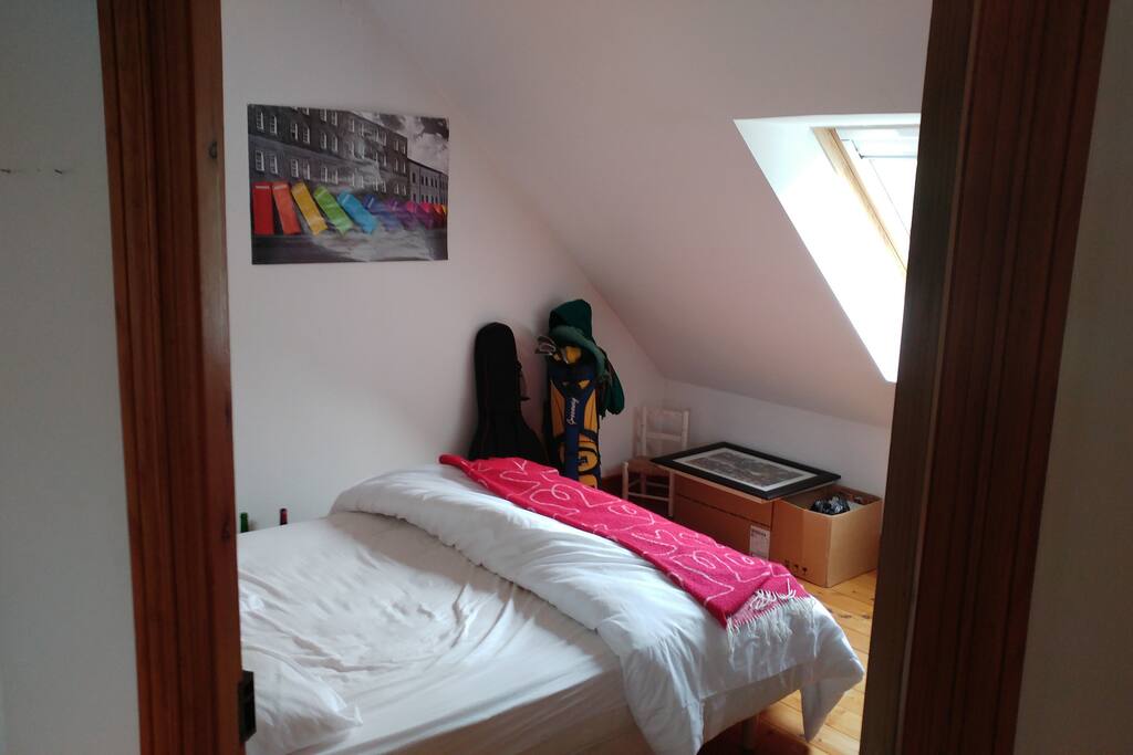 2nd Bedroom