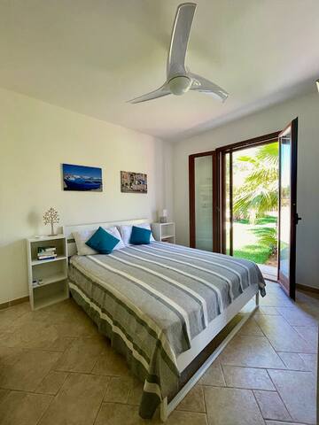 Pool-Villa, Terrace, Outside Kitchen, near beach! gallery image 5