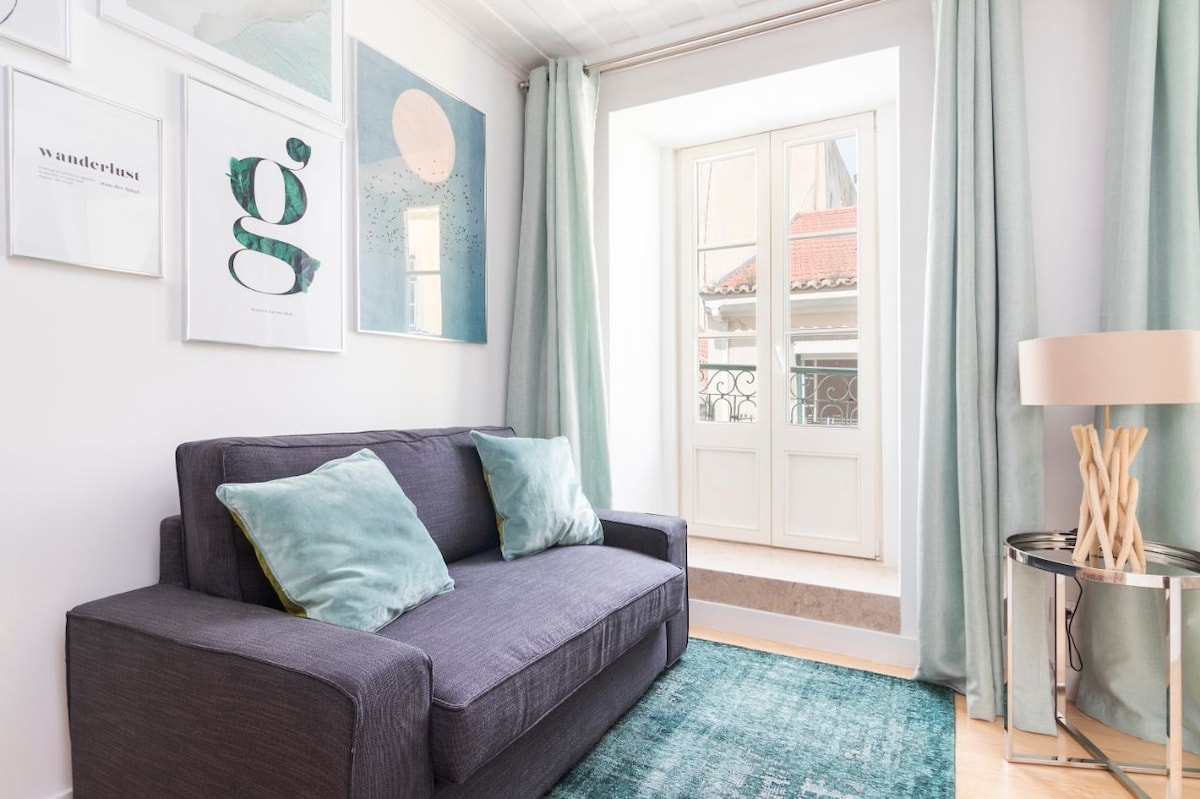 Top Airbnb: Bica Apartment Delux Aircon Ultra Fast Internet em Misericórdia