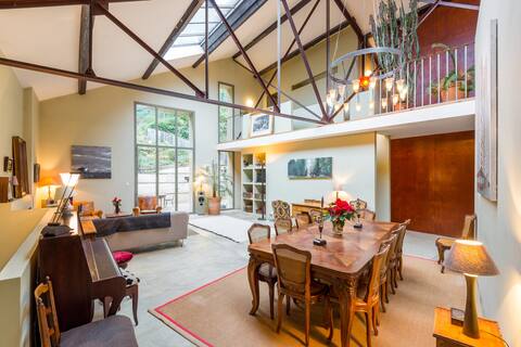 Loft 300 m2 with garden Old Town