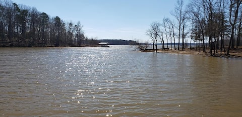 John H. Kerr Reservoir Vacation Rentals & Homes - United States | Airbnb