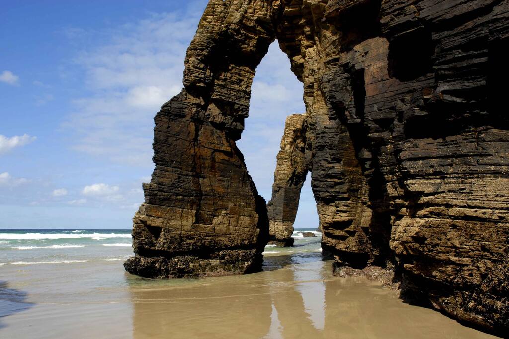 Playa de Las Catedrales a 5 minutos