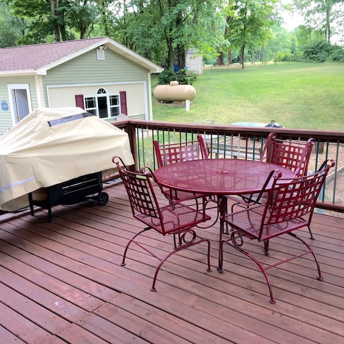 Outdoor deck with grill