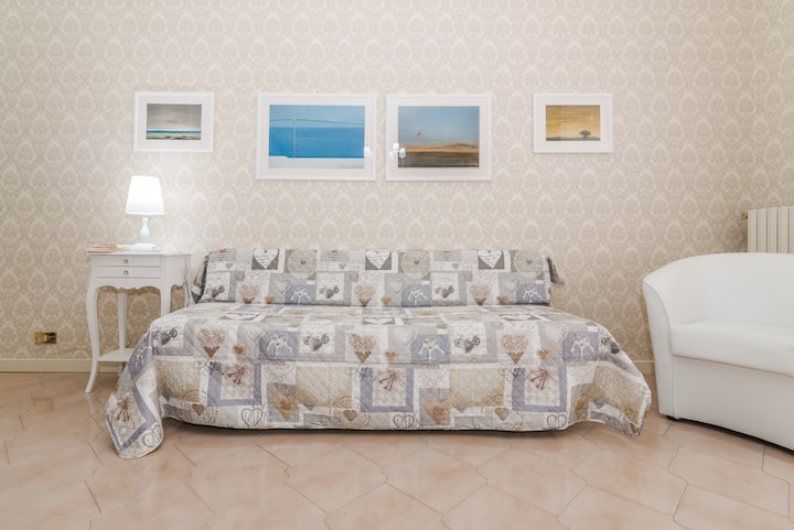 Dormitorio 5,
1 cama doble + 2 camas individuales.