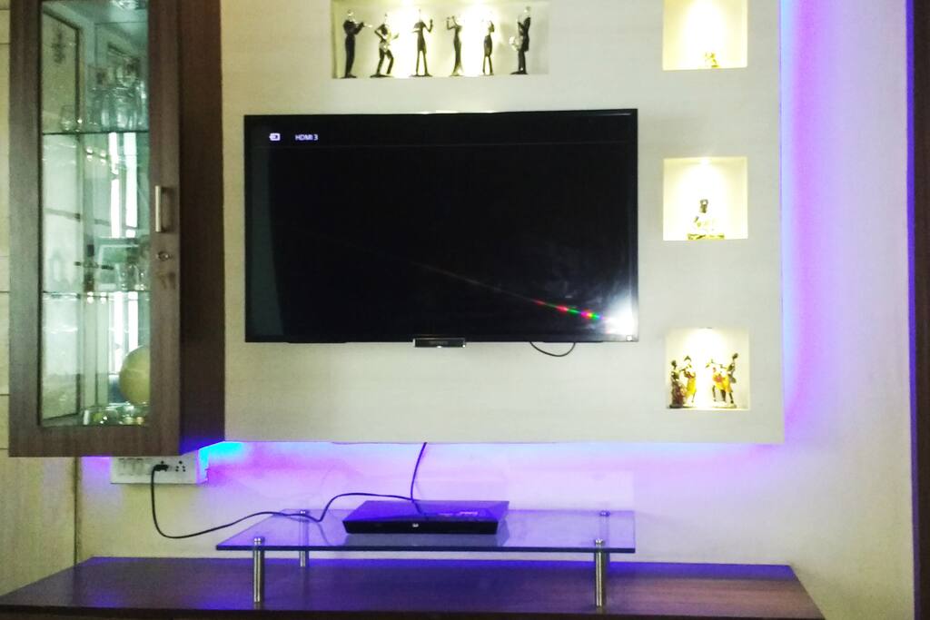 High Definition Television Set