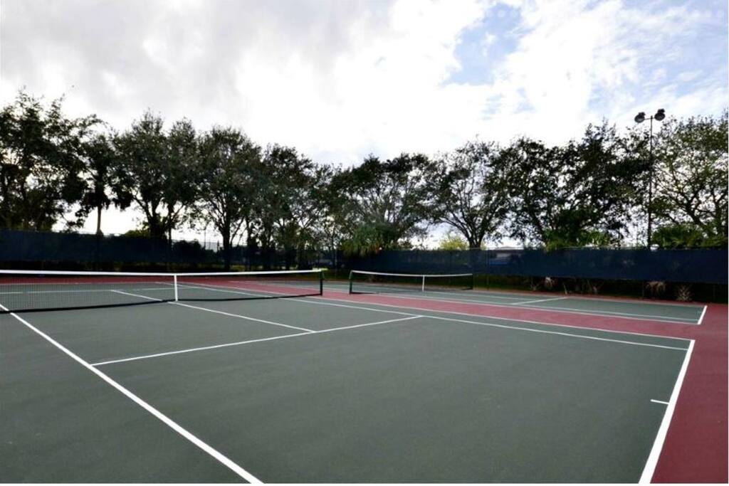 Tennis court