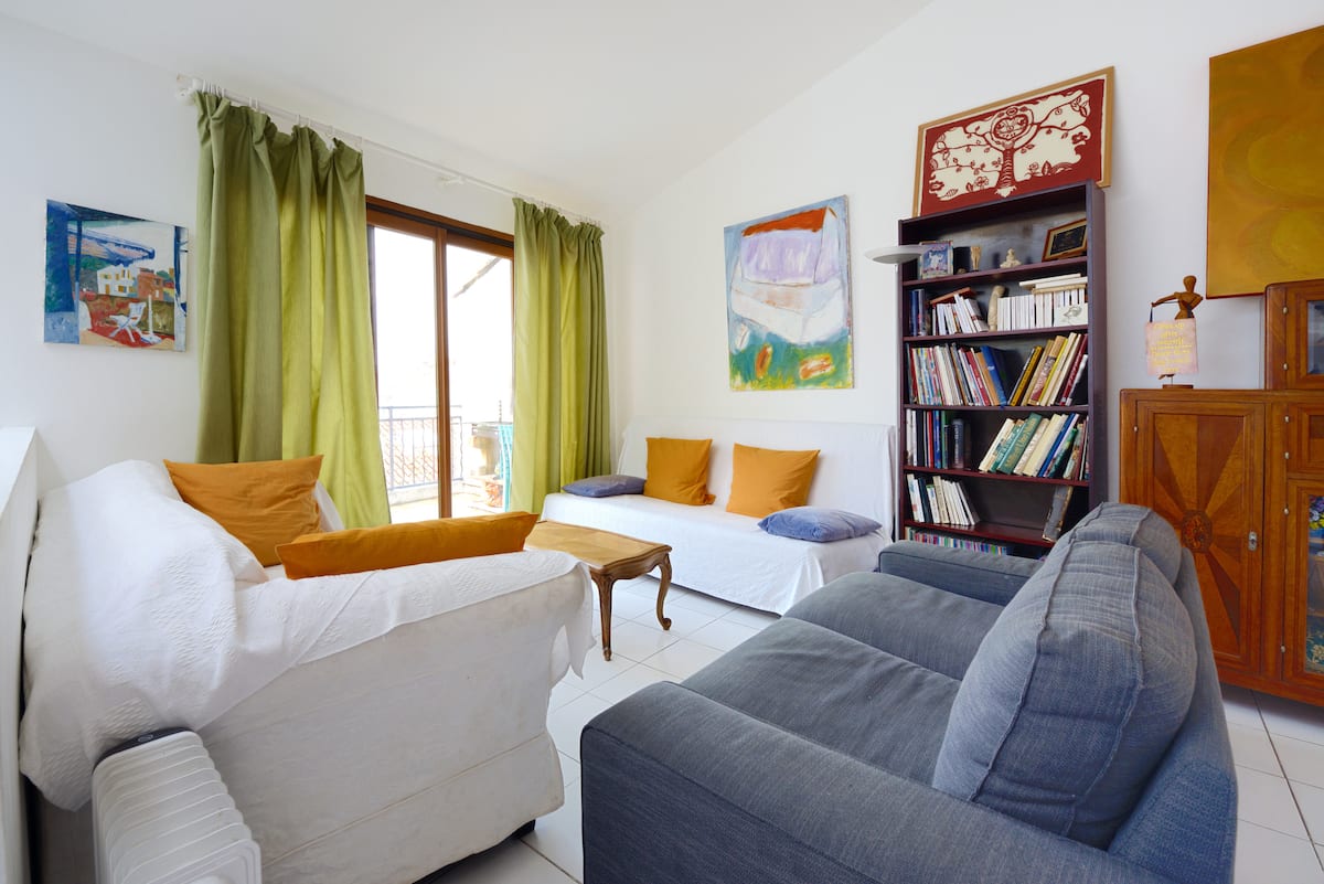 Image of Airbnb rental in Marseille, France