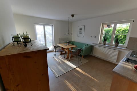 Leistungsstarkes Airbnb: Westallgäu Apartment in Lindau (Bodensee)