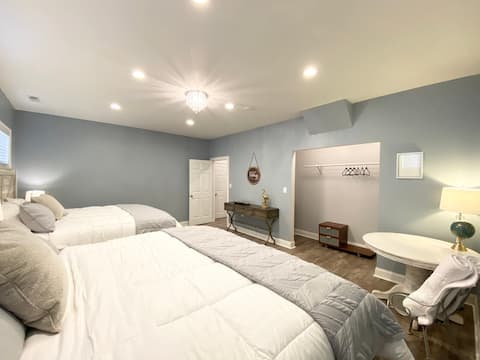 Luxury Oasis with parking only 10min from Chicago
