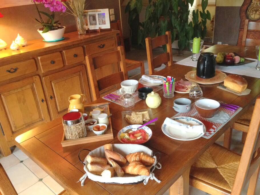 petit déjeuner copieux