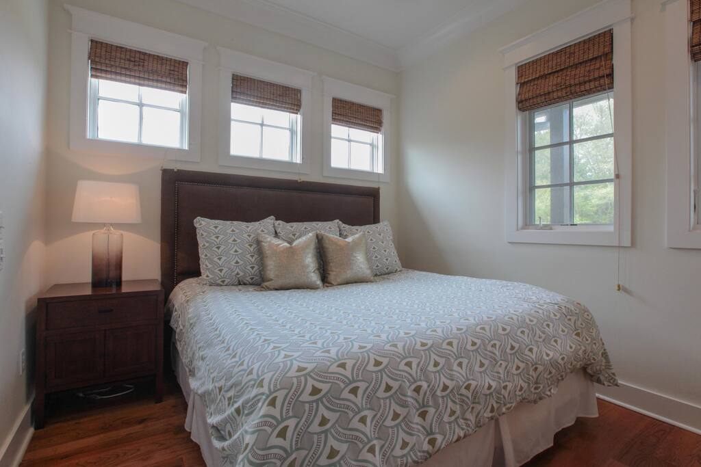 bedroom with king size bed