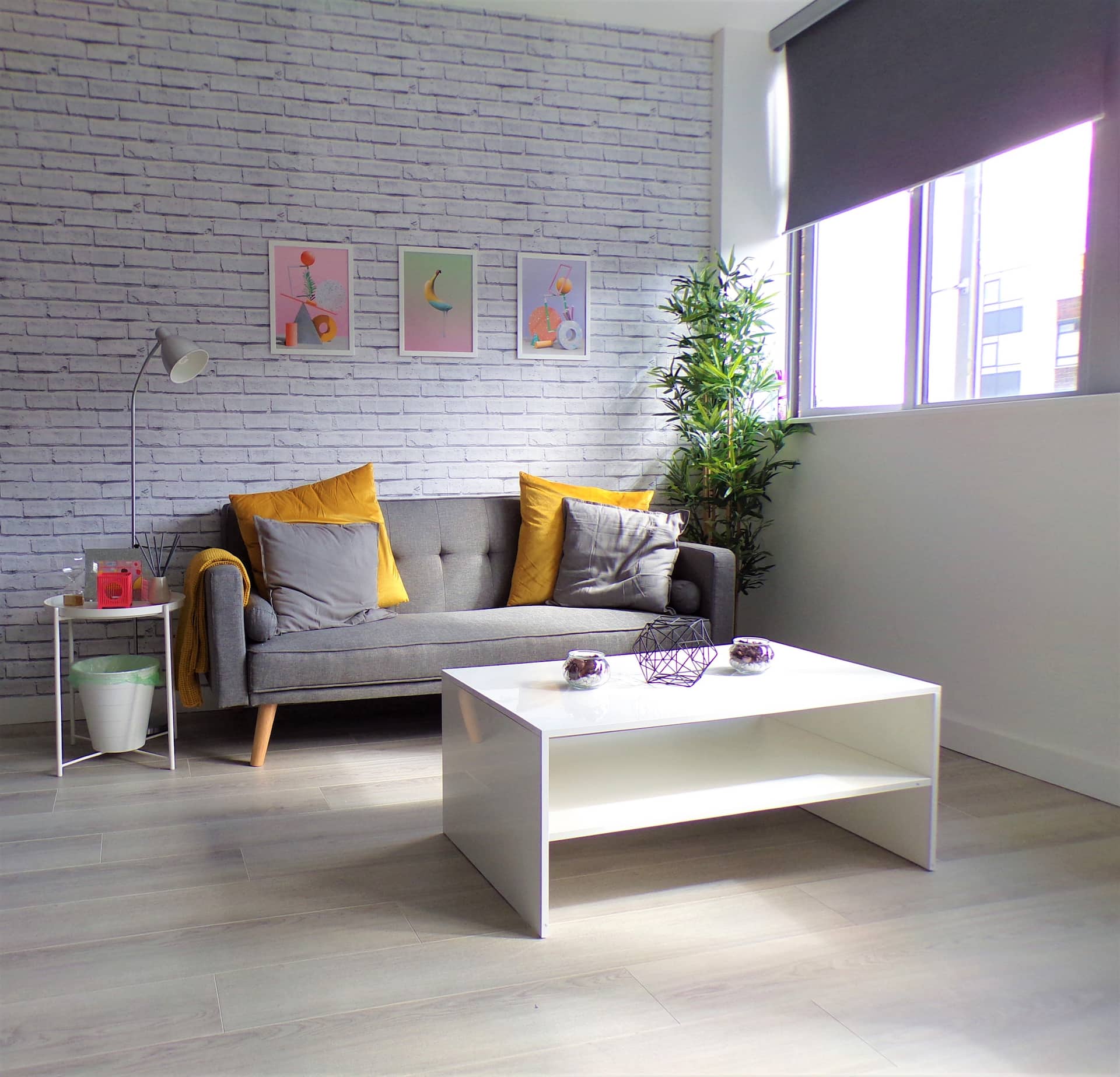 Studio Modern and Stylish - 2min walk to the Tube.