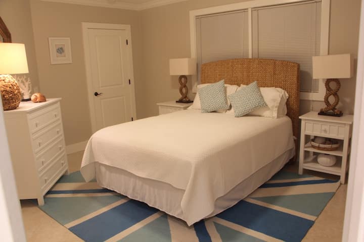 2号卧室：大号双人床