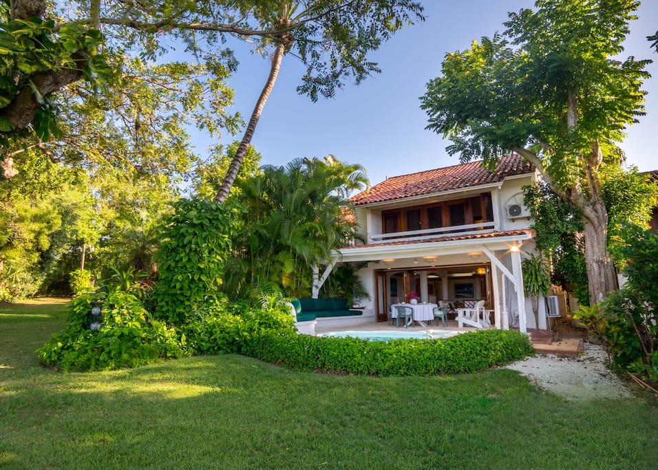 front view of the villa