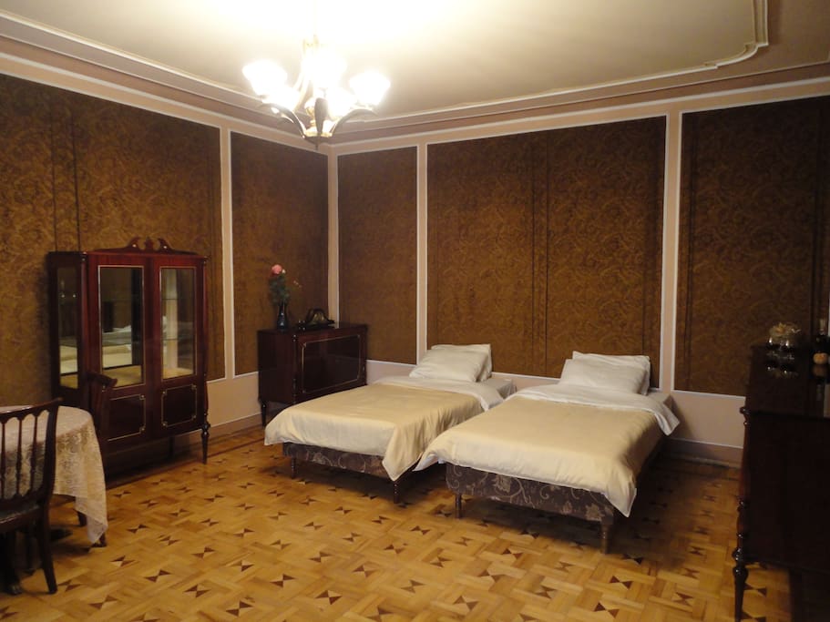Bedroom with two single beds or one double bed