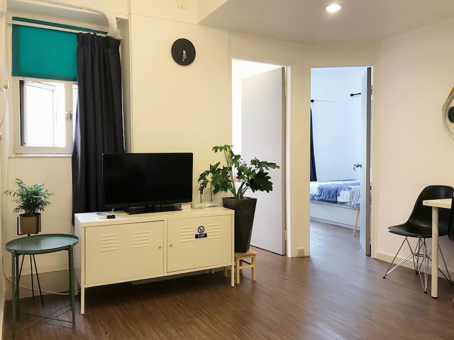 Large living room
寬闊的客廳