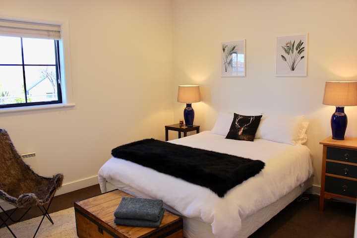 卧室3 -加大双人床