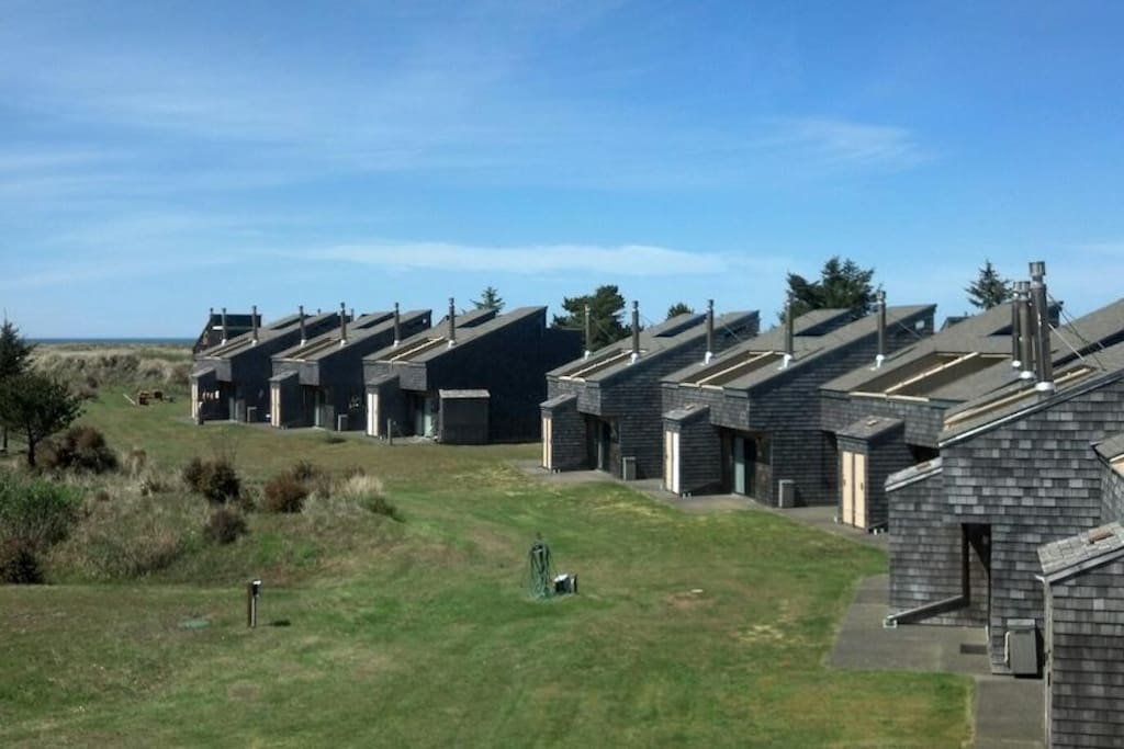 Surfcrest Resort