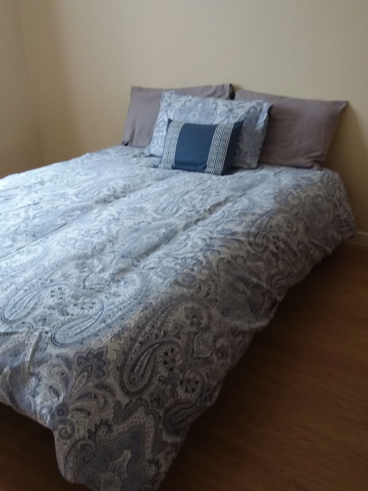 Стая с малко двойно легло - 1