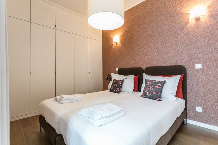 FLH Restauradores Modern Apartment gallery image 4