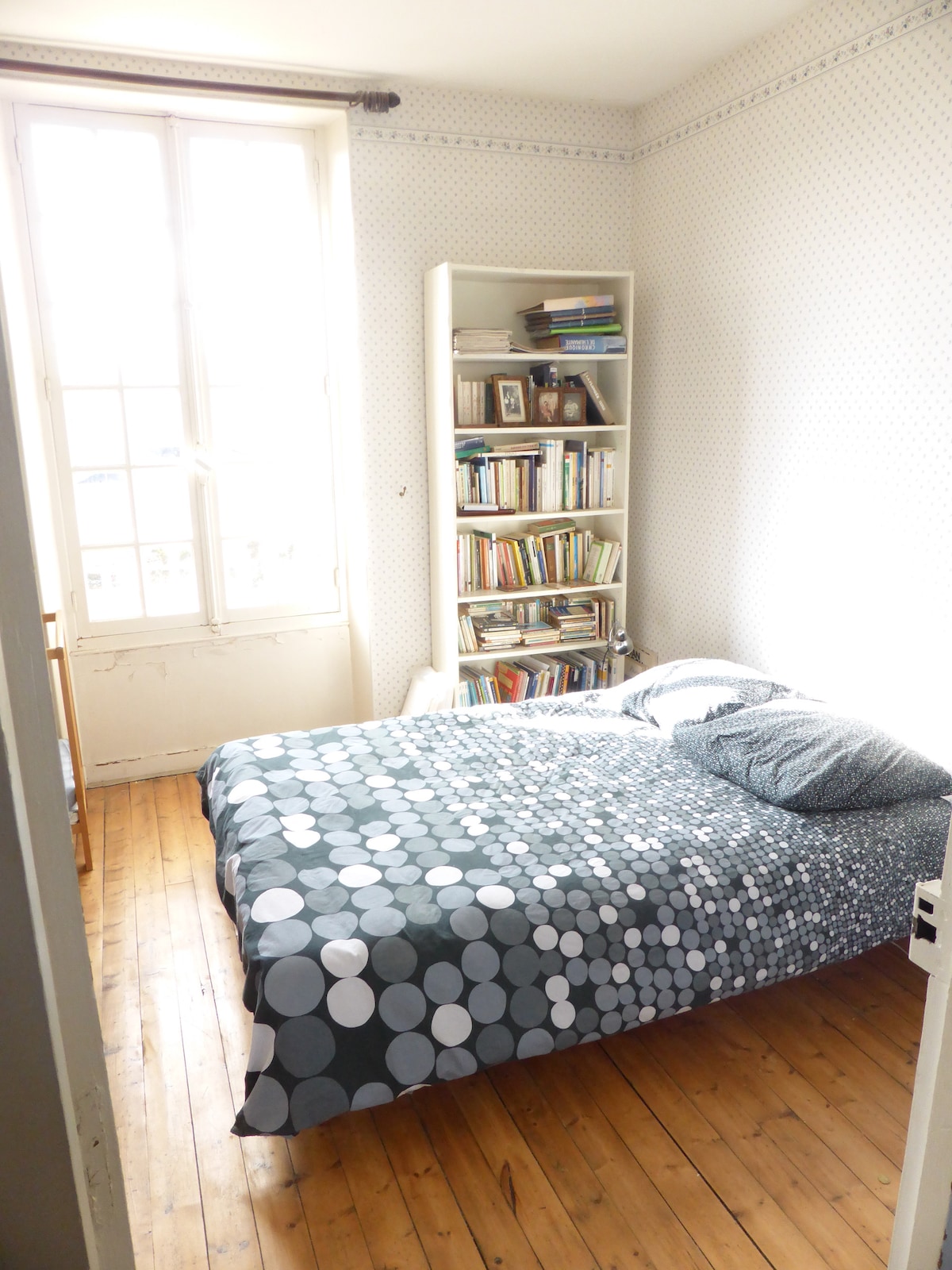 غرفة نوم الطابق الأول 4 سرير مزدوج واحد