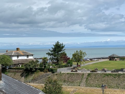 Top performing Airbnb: Postman's Rest, Lynmouth, overlooking the sea in Lynton And Lynmouth