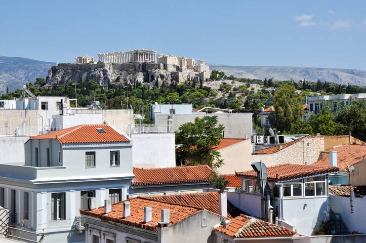 Magical Sanctuary with Magnificent Acropolis View gallery image 5