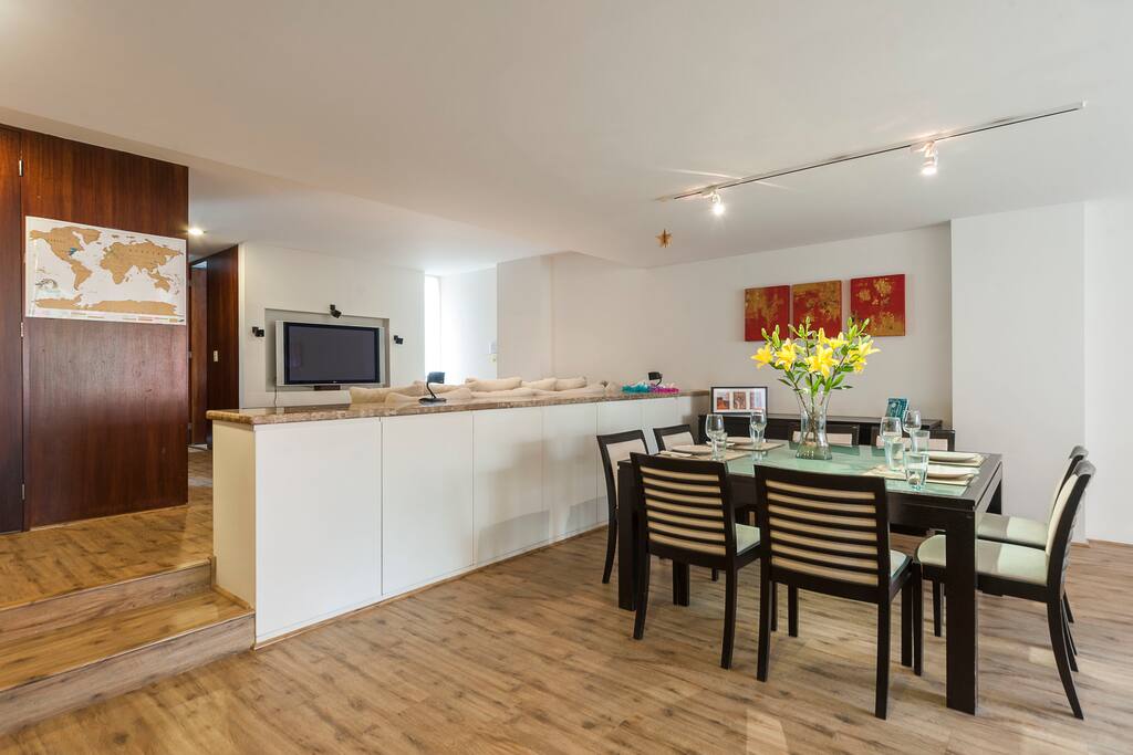 Dinner table and TV space