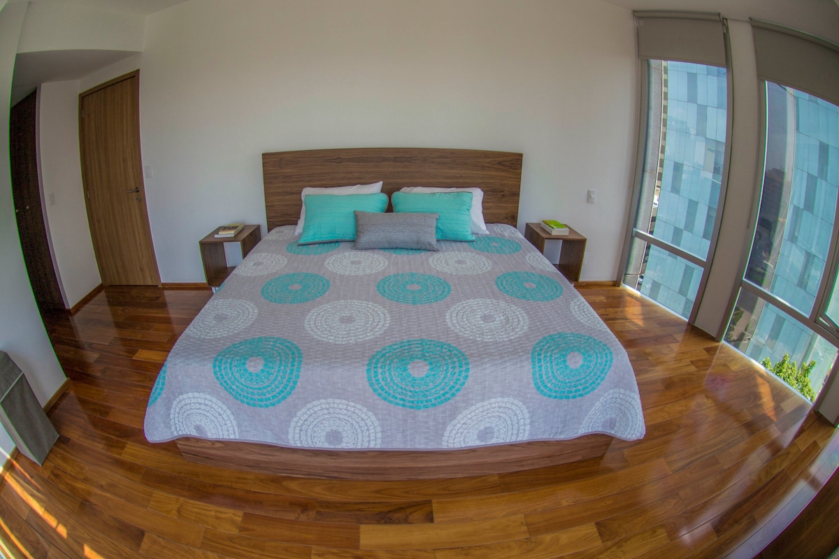 Hlavná spálňa s manželskou posteľou King