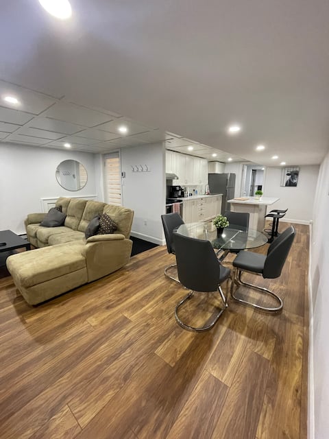 Great accommodation located near the river