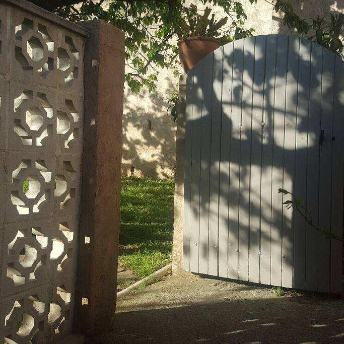 portillon d'entrée