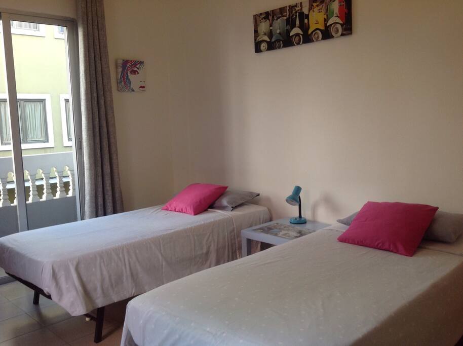 Dormitorio 1 (con balcon)
