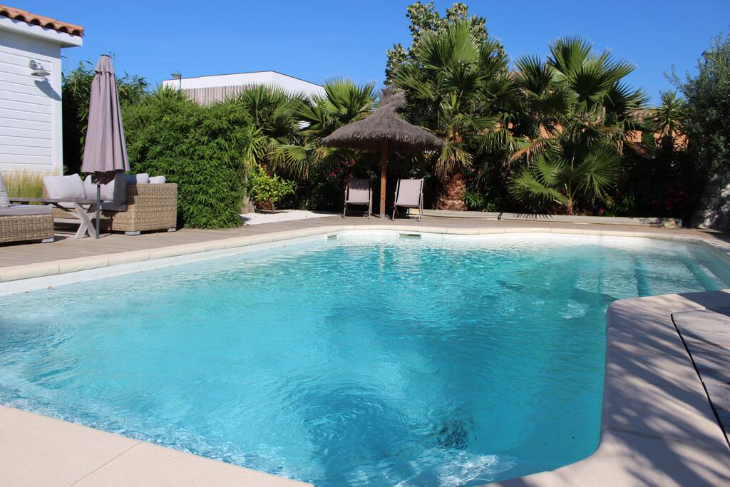 Grande piscine chauffée