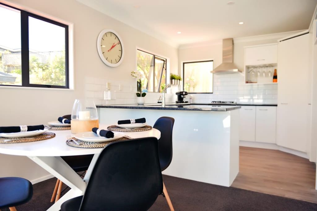 Kitchen/Dining