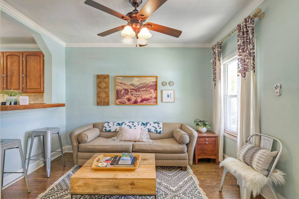 Take a nap or sleep an 8th guest on our comfy couch.