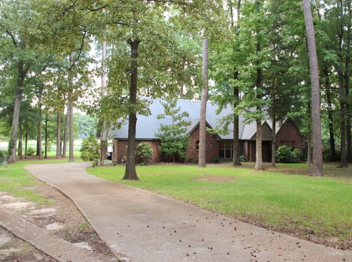 Ross R Reservoir Vacation Rentals & Homes Mississippi, United