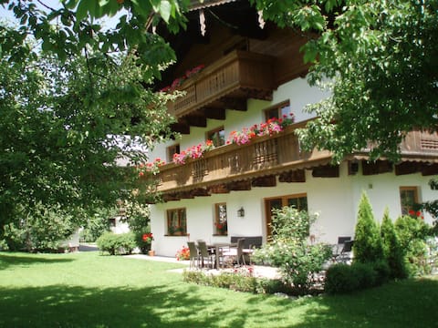 Apartment Radstadt Skiwelt quiet central farm