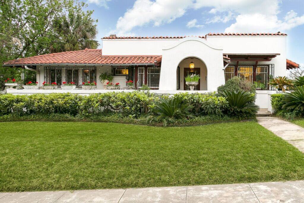 Historic 1920 home by prominent SA architect