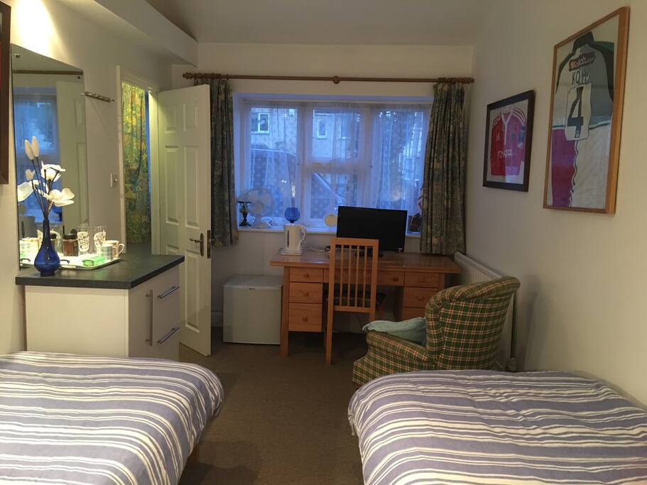 Twin bedded room window view
