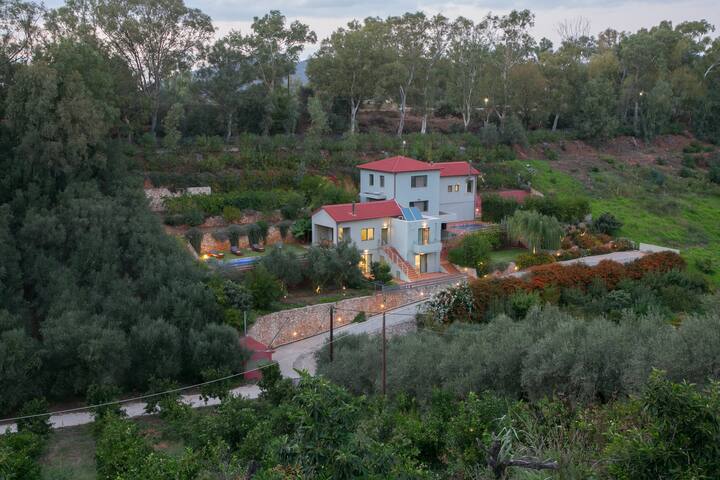 Physis Villas Private Pools & Organic Garden gallery image 5