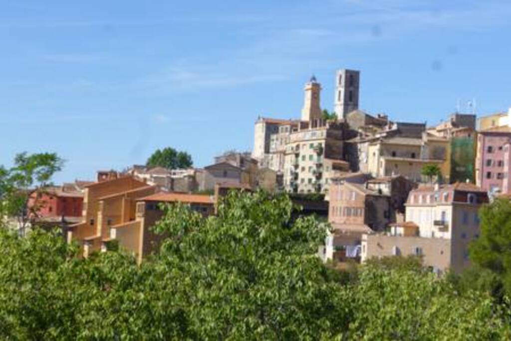 Vue sur Grasse